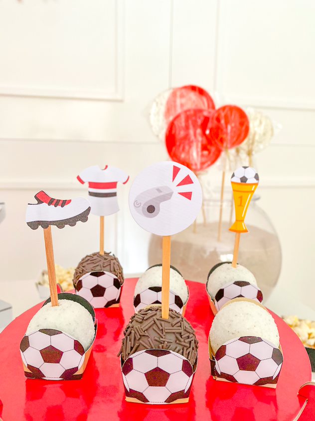 Forminhas de doces bola de futebol (24 un.)