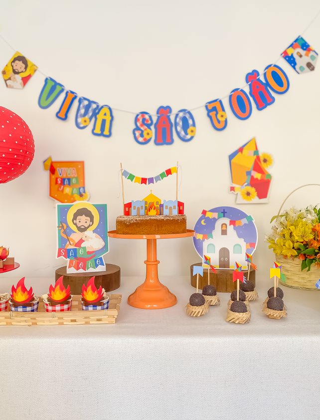 Suporte para bolo e doces alumínio laranja claro